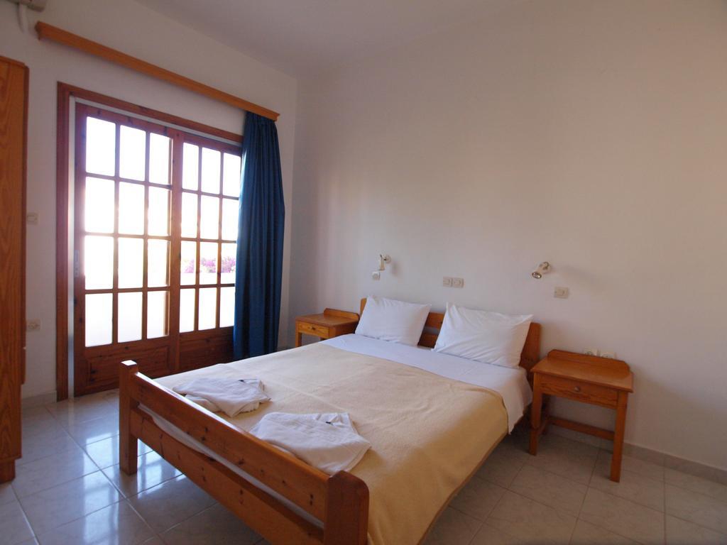 Irini Apartments Platanés Zimmer foto