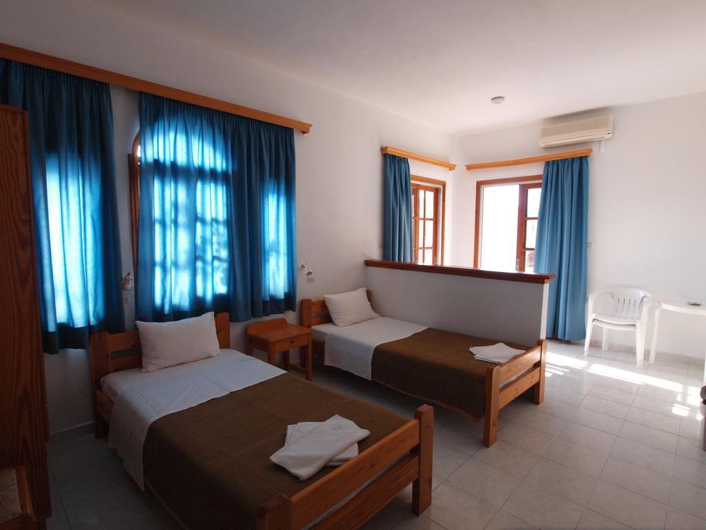 Irini Apartments Platanés Zimmer foto