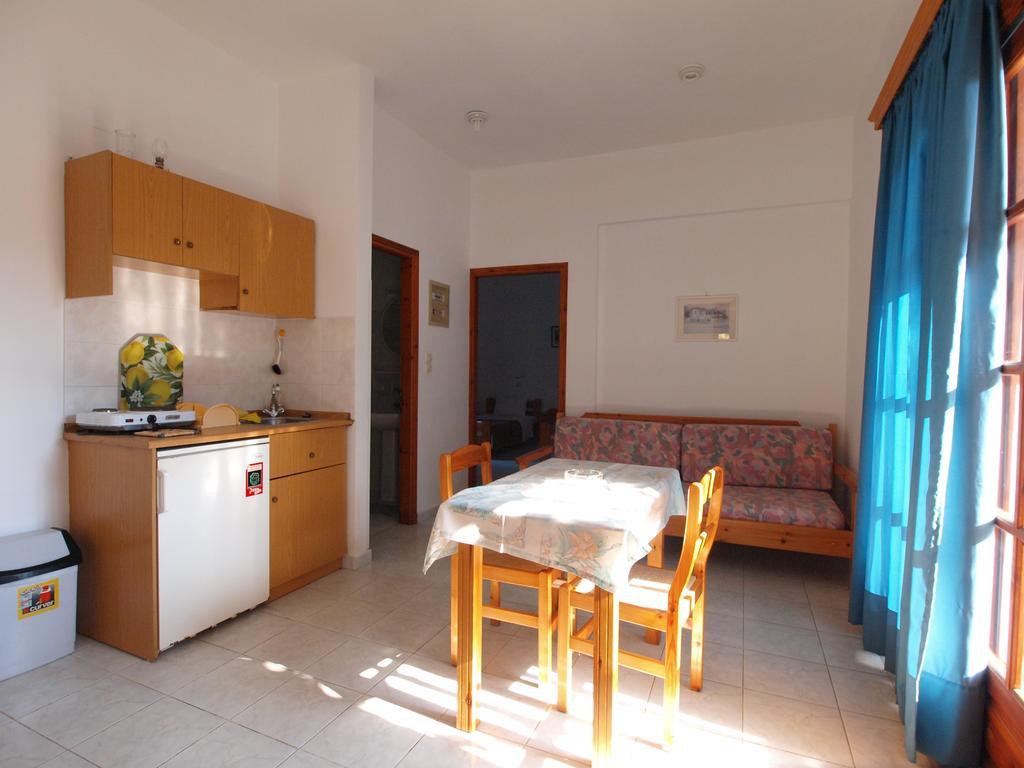Irini Apartments Platanés Zimmer foto